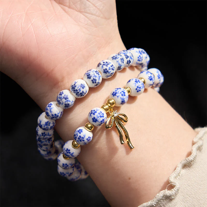 Buddha Stones Bransoletka z kokardką z koralików w kolorze niebiesko-białym i różowym z porcelany z wewnętrznym spokojem - Image 4