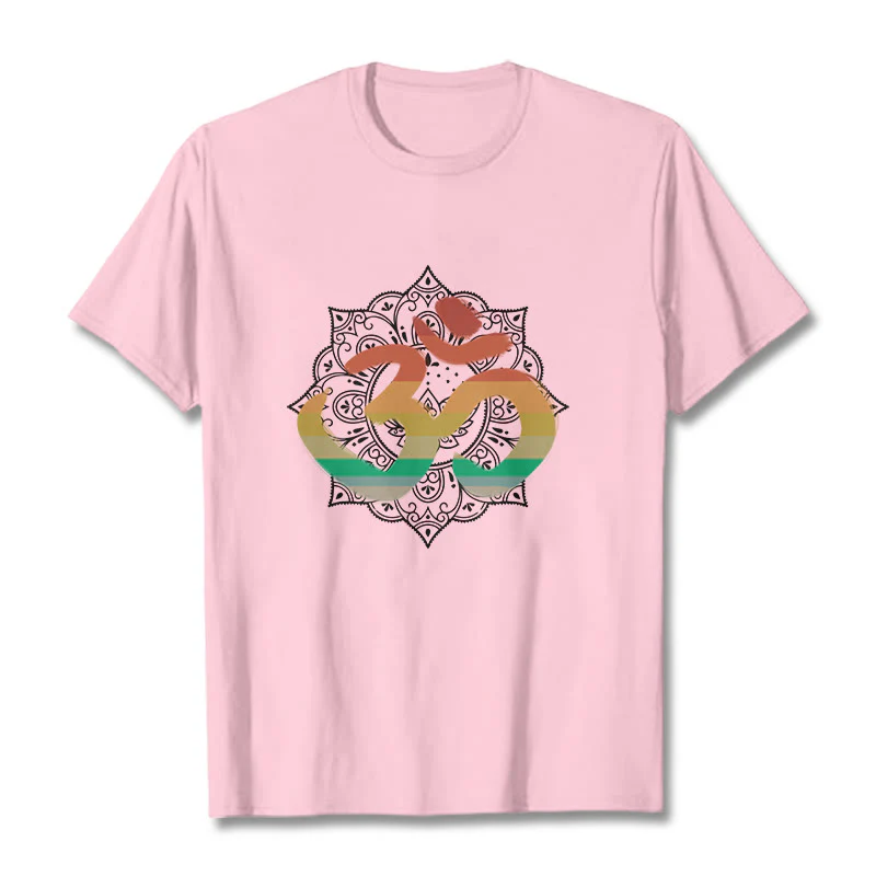 Buddha Stones Gradient-kolorowy Om Sanskryt Mandala Tło Wzór Bawełniana Koszulka T-shirt - Image 13