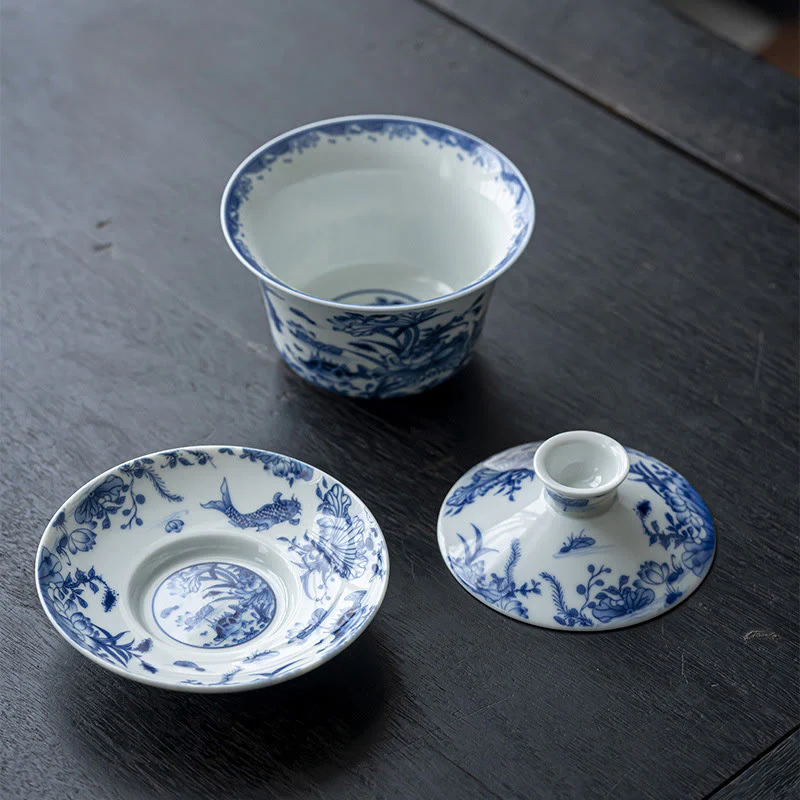 Buddha Stones Niebieskie I Białe Porcelany Lotos Ryba Koi Taniec Lwa Arbuz Ceramiczny Gaiwan Sancai Filiżanka Kung Fu Filiżanka I Spodek Z Pokrywką 300 ml - Image 3
