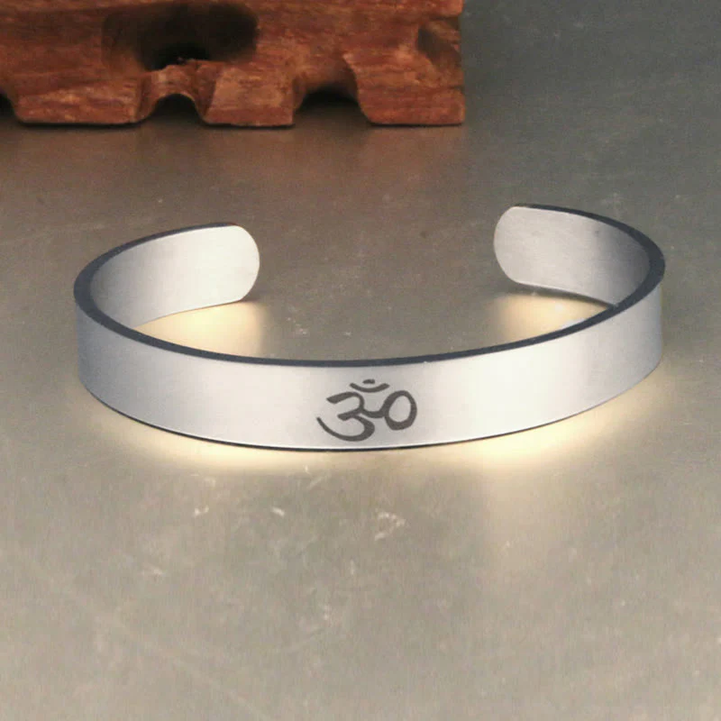 Buddha Stones Tybetański Symbol OM Bransoletka Mankiet Uważności Bransoletka Bangle - Image 4