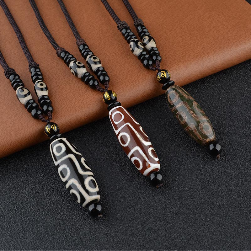 Naszyjnik z Buddha Stones z dziewięcioma oczami i koralikami Dzi, zapewniający ochronę bogactwa