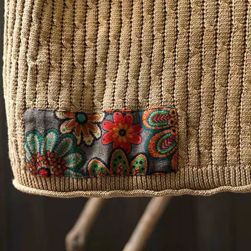 Sweter damski z długim rękawem i okrągłym dekoltem w zimowe wzory z motywem Buddha Stones - Image 9