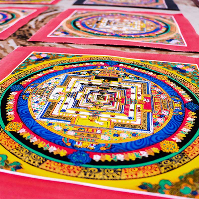 Tybetański ręcznie malowany obraz Thangka Mandala w pudełku z losowym wzorem kolorystycznym - Image 14